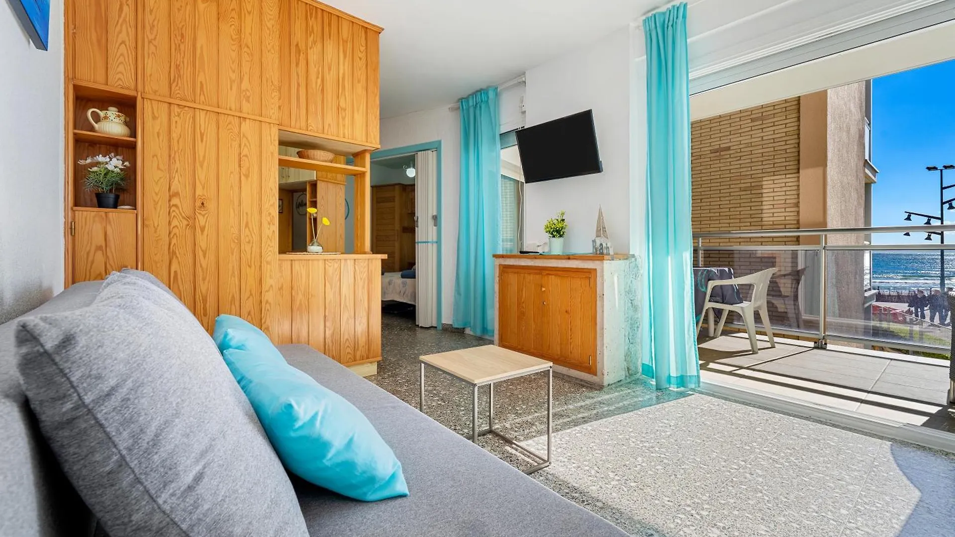 Pineda Beach Apartament location